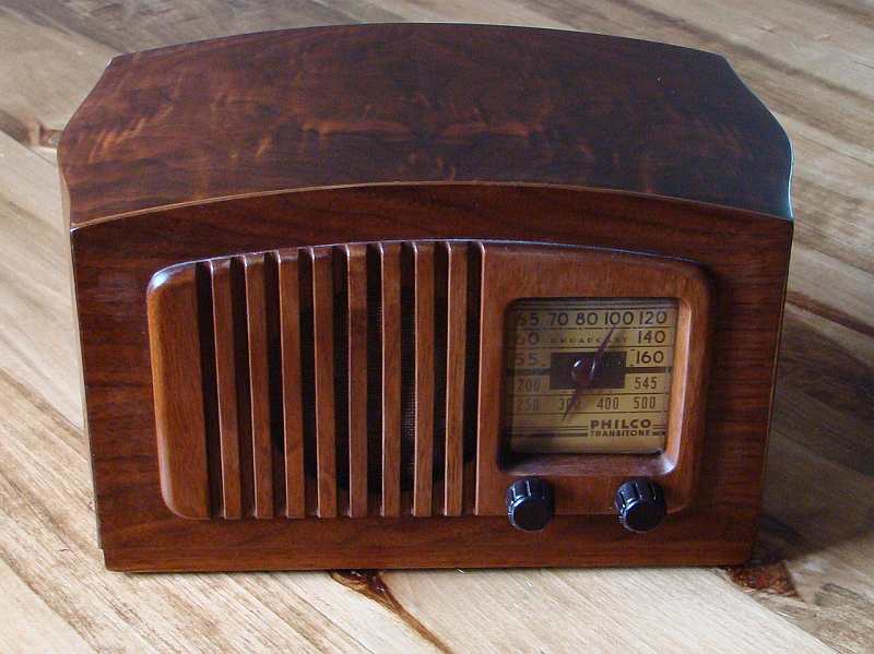 Alter Radioapparat